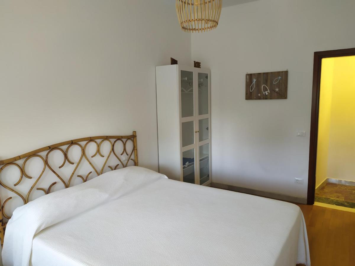 B&B Tra Mare E Marmo 马瑞纳迪卡拉拉 外观 照片