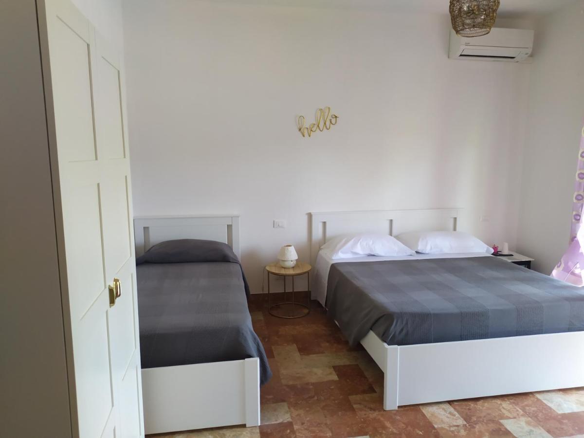 B&B Tra Mare E Marmo 马瑞纳迪卡拉拉 外观 照片
