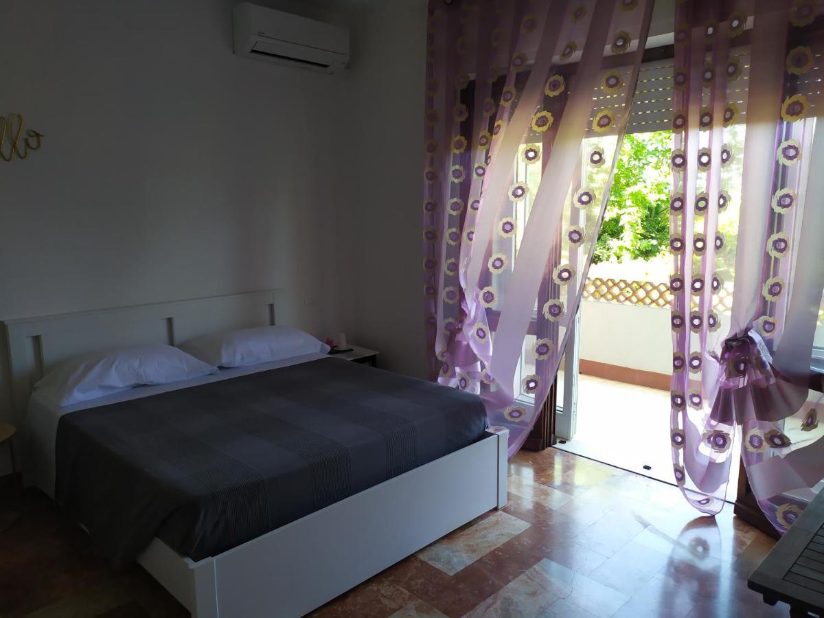 B&B Tra Mare E Marmo 马瑞纳迪卡拉拉 外观 照片